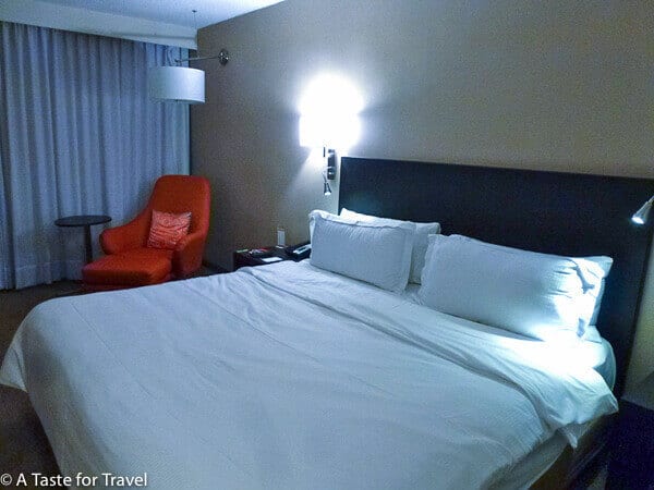 Fiesta Inn Aeropuerto bedroom in Building D.