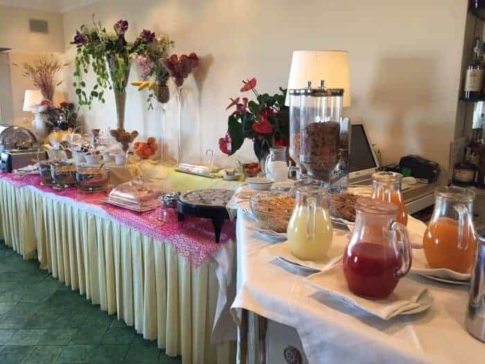 Breakfast bar at Bettoja Mediterraneo Hotel Rome