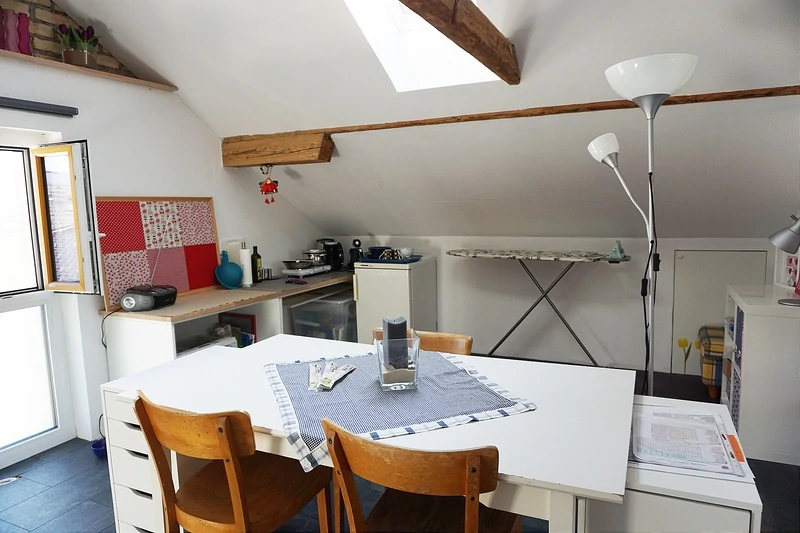 A tiny Airbnb kitchen in Austria