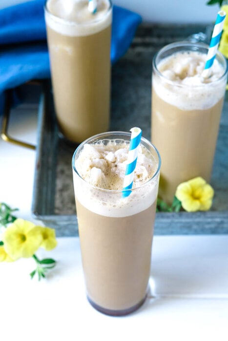 Frozen coffee drink without milk