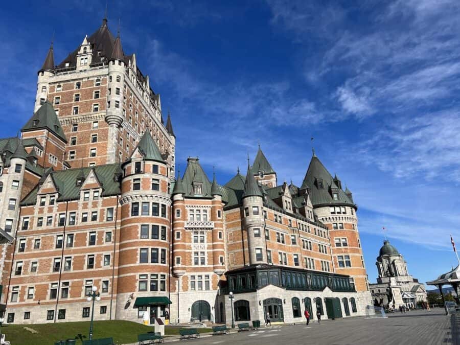 View of the Fairmont Le Château Frontenac and boardwalk.