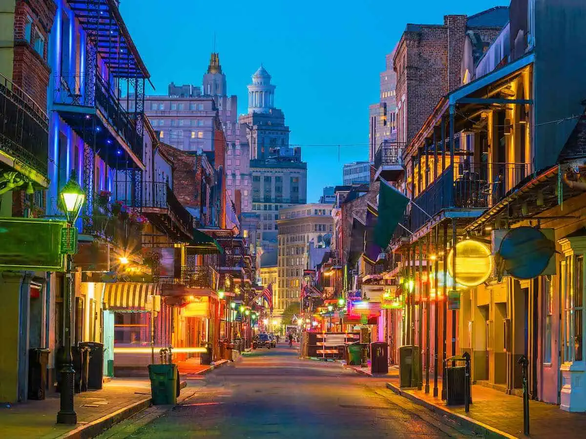 Pubs and bars with neon lights in the French Quarter, New Orleans.