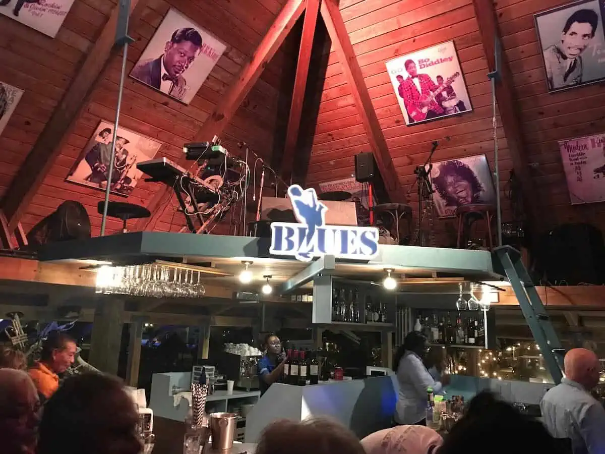 Live music on Thursdays at its Blues Restaurant. 